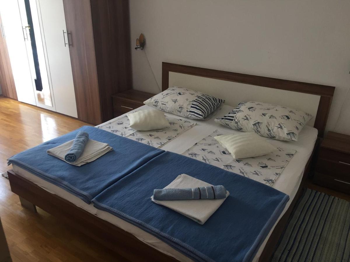 Apartments Porec Beach Area Simo Екстериор снимка