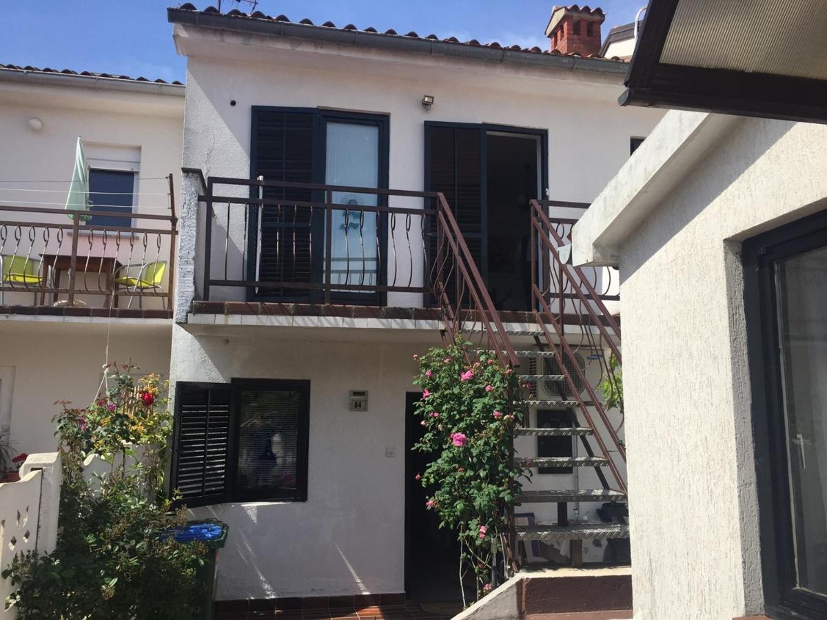 Apartments Porec Beach Area Simo Екстериор снимка